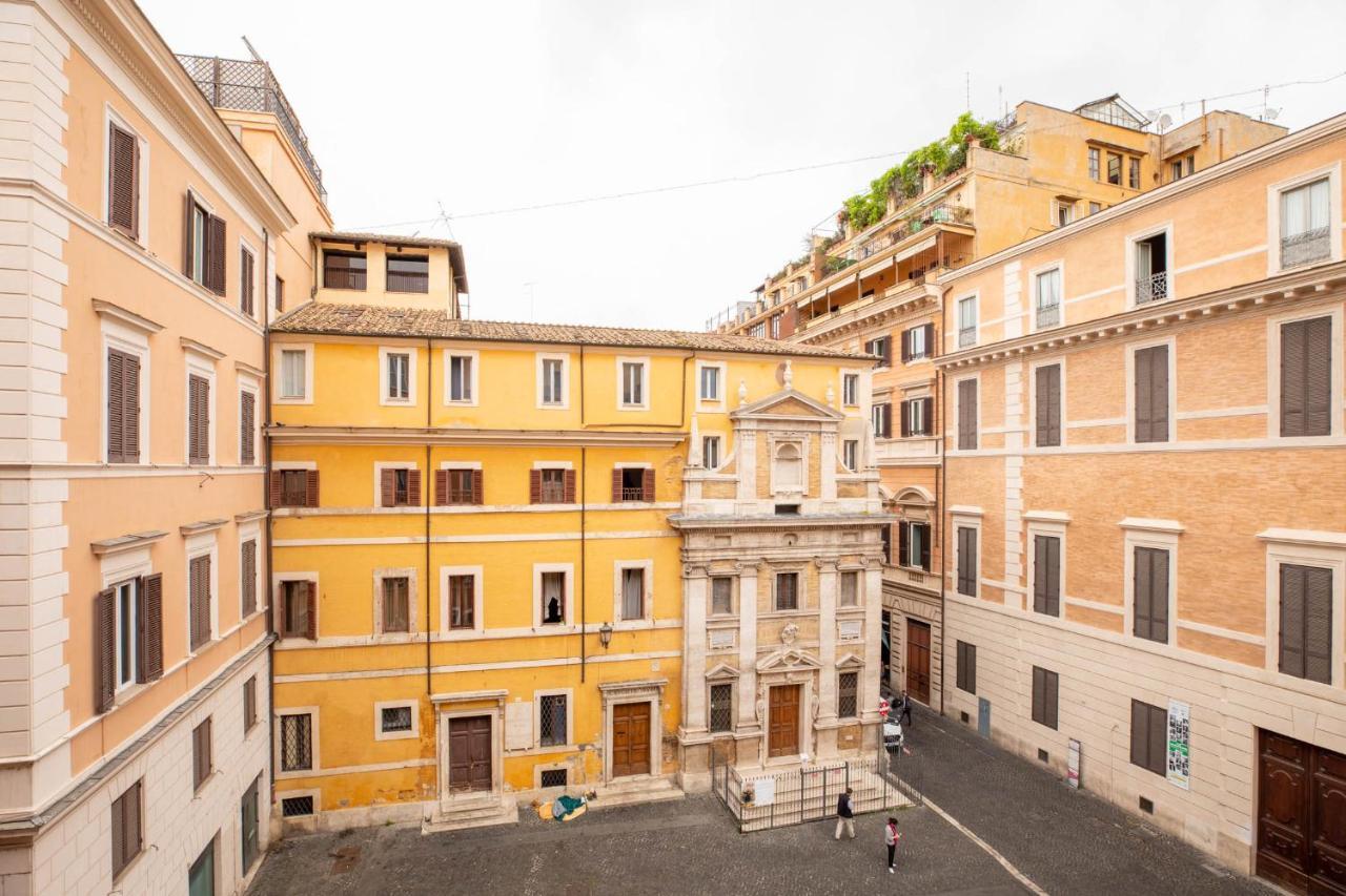 Apartmán Iflat Golden Gem In Trevi Řím Exteriér fotografie